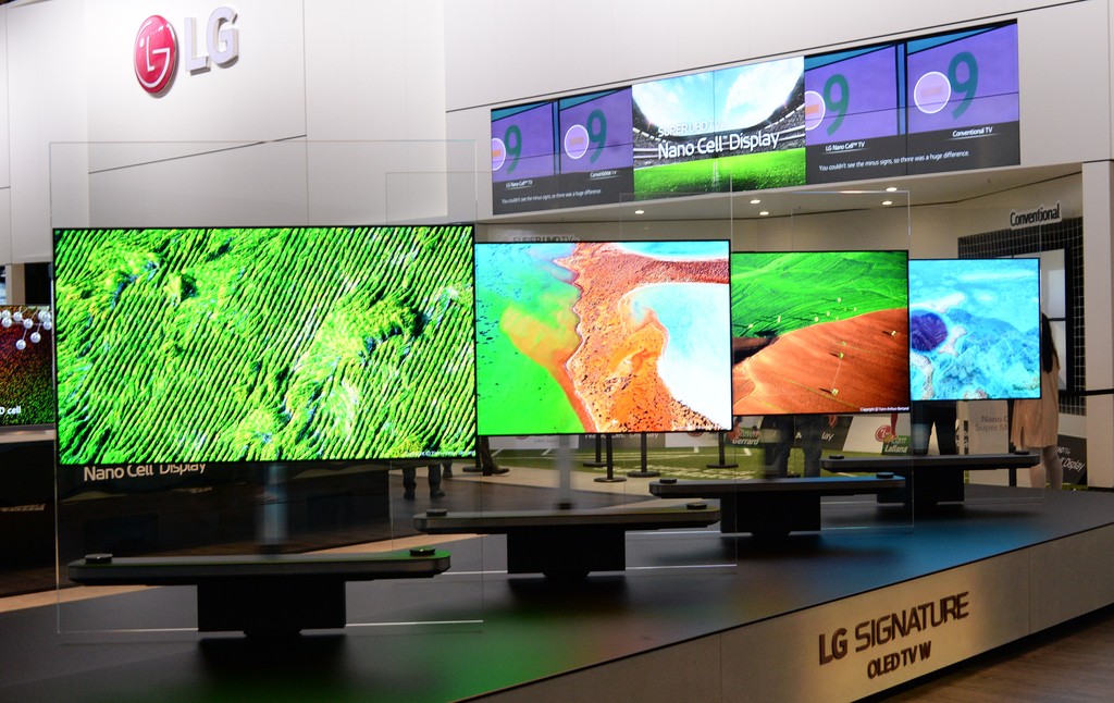 LG mang dòng TV OLED với sắc màu Hollywood đến IFA 2017  ảnh 2