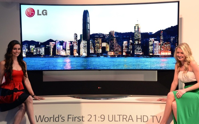 Samsung dẫn đầu, LG tăng tốc trên thị trường TV 4K ảnh 1