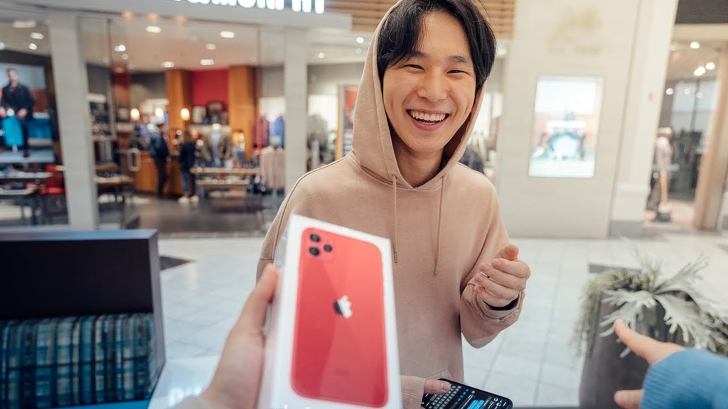 iPhone 11 mở bán tại Hàn đạt doanh số 'khủng', nhưng vẫn thua Galaxy Note 10 ảnh 1
