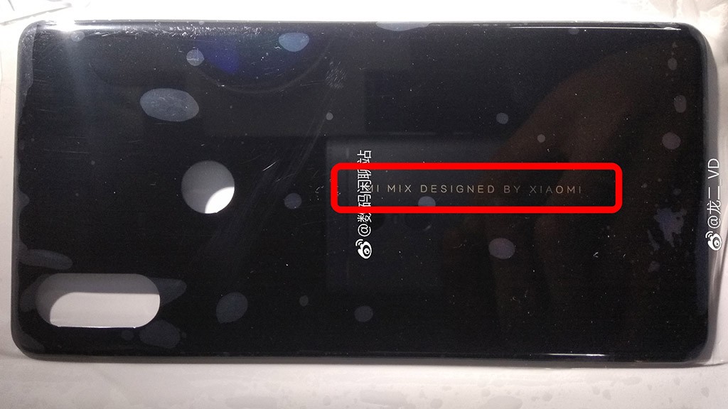 Mi MIX 3 bị phát hiện với camera kép xoay dọc như iPhone X ảnh 2