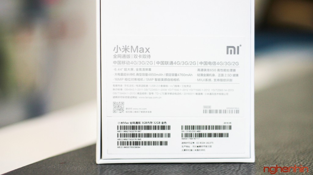 Trên tay phablet Xiaomi Mi Max đầu tiên tại Việt Nam, giá 5,9 triệu ảnh 3