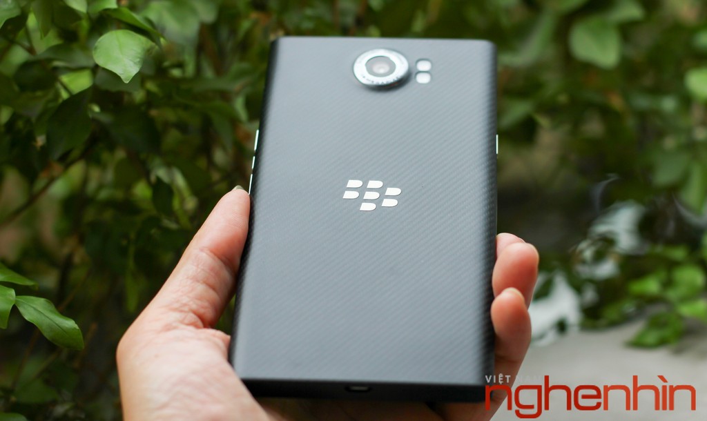 'Ngó' Blackberry Priv sắp lên kệ Việt giá 18,5 triệu ảnh 6