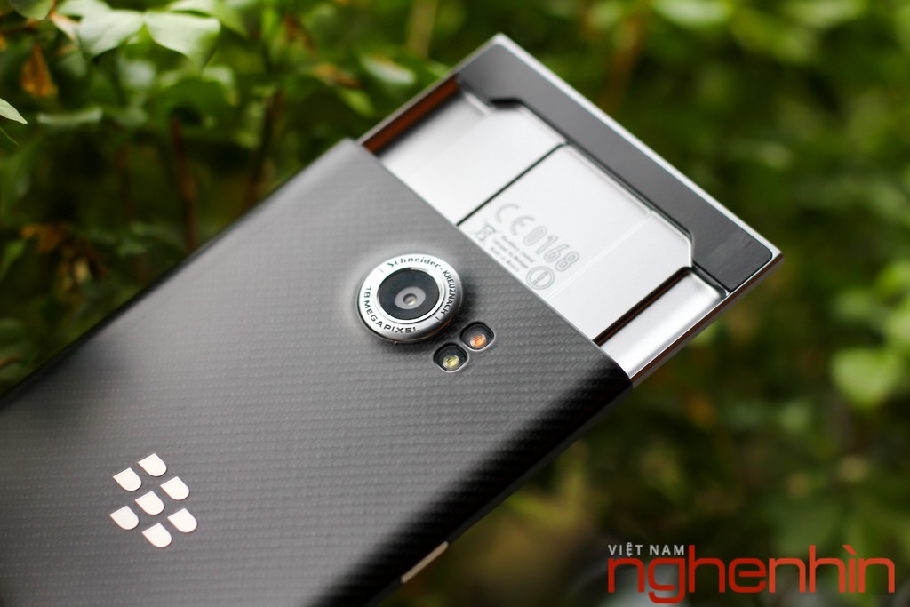 'Ngó' Blackberry Priv sắp lên kệ Việt giá 18,5 triệu ảnh 11