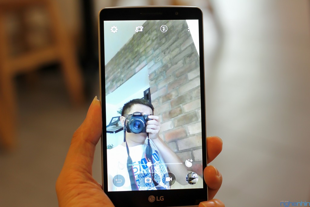 Mở hộp LG G4 Stylus - smartphone kèm bút cảm ứng giá 5,5 triệu  ảnh 12