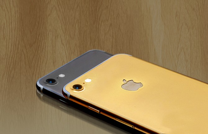 iPhone 7 mạ vàng rao giá sớm 42 triệu ở Việt Nam ảnh 1