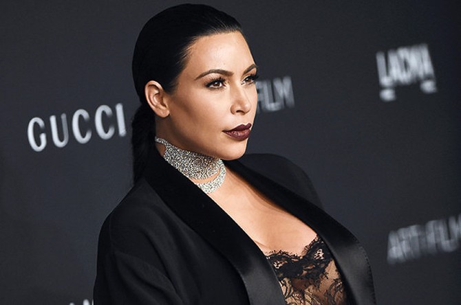 Ngôi sao Kim Kardashian sẽ bỏ 'dâu đen', dùng 'táo Mỹ' ảnh 1