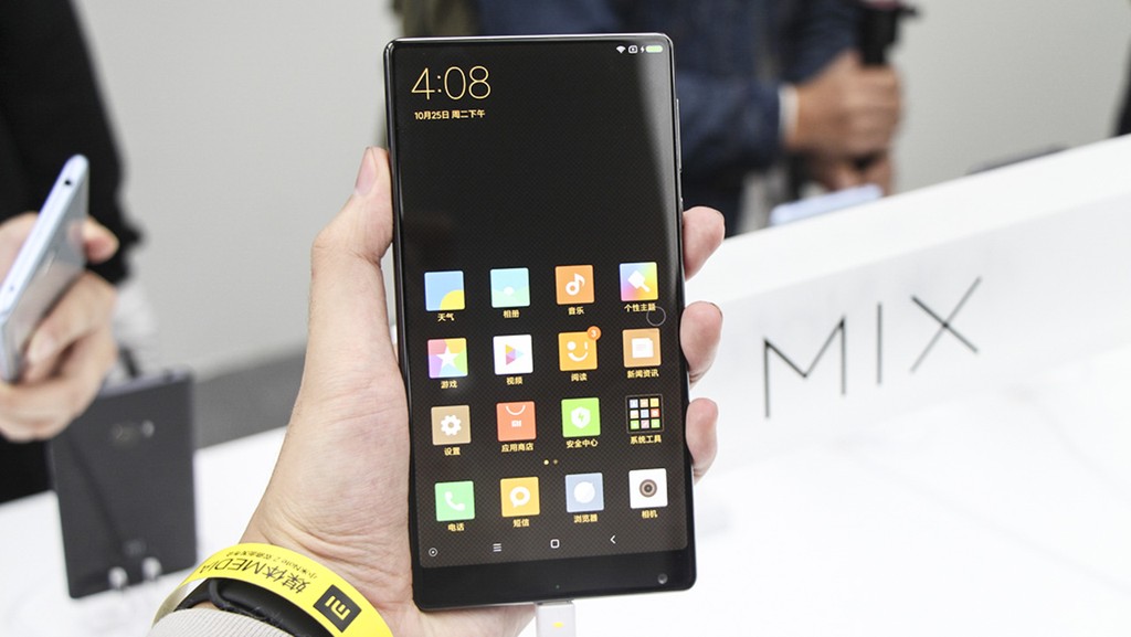 Chạm vuốt Xiaomi Mi MIX - smartphone không viền cực sexy ảnh 1