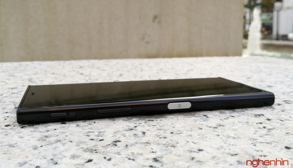 Đánh giá Sony Xperia XZ: tinh tế, chất lượng và... hơi đắt ảnh 2