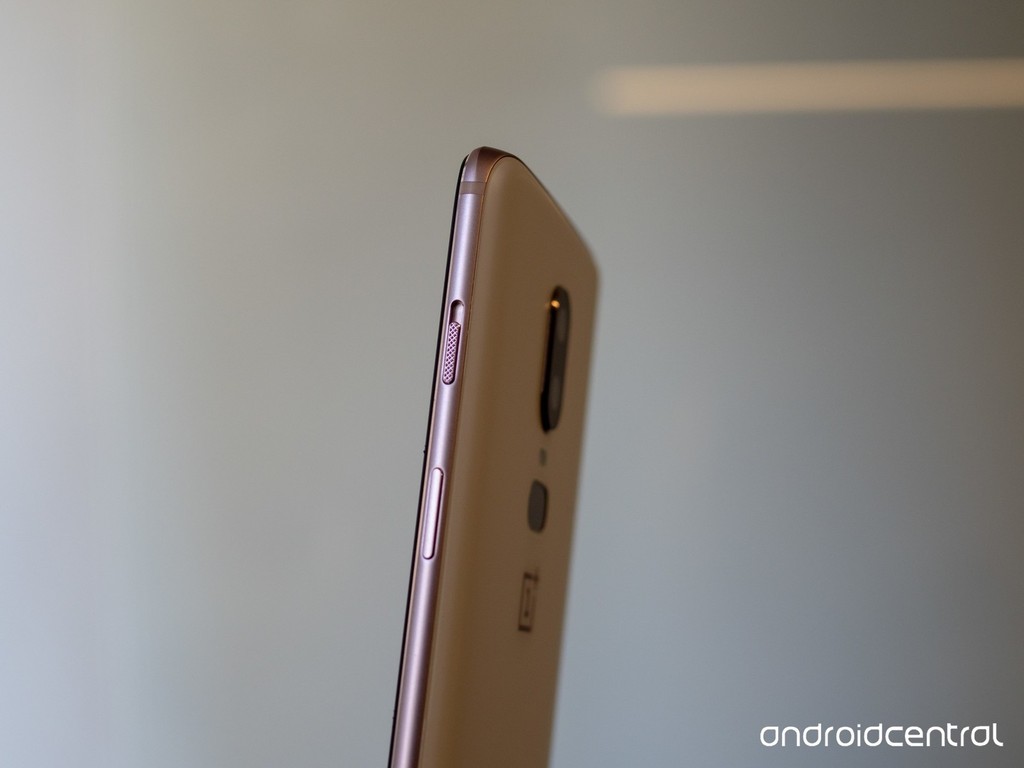 OnePlus 6 ra mắt: Snapdragon 845, 8GB RAM, 256GB ROM, giá từ 529 USD ảnh 4