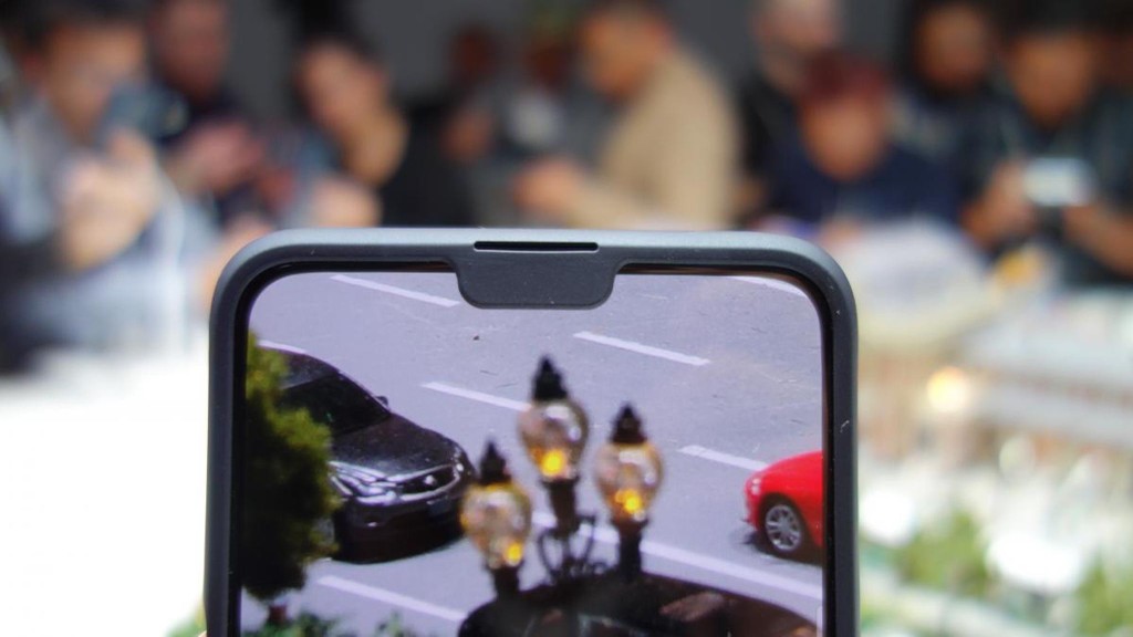 Oppo trình làng smartphone có camera zoom 10x và 5G tại MWC 2019 ảnh 3