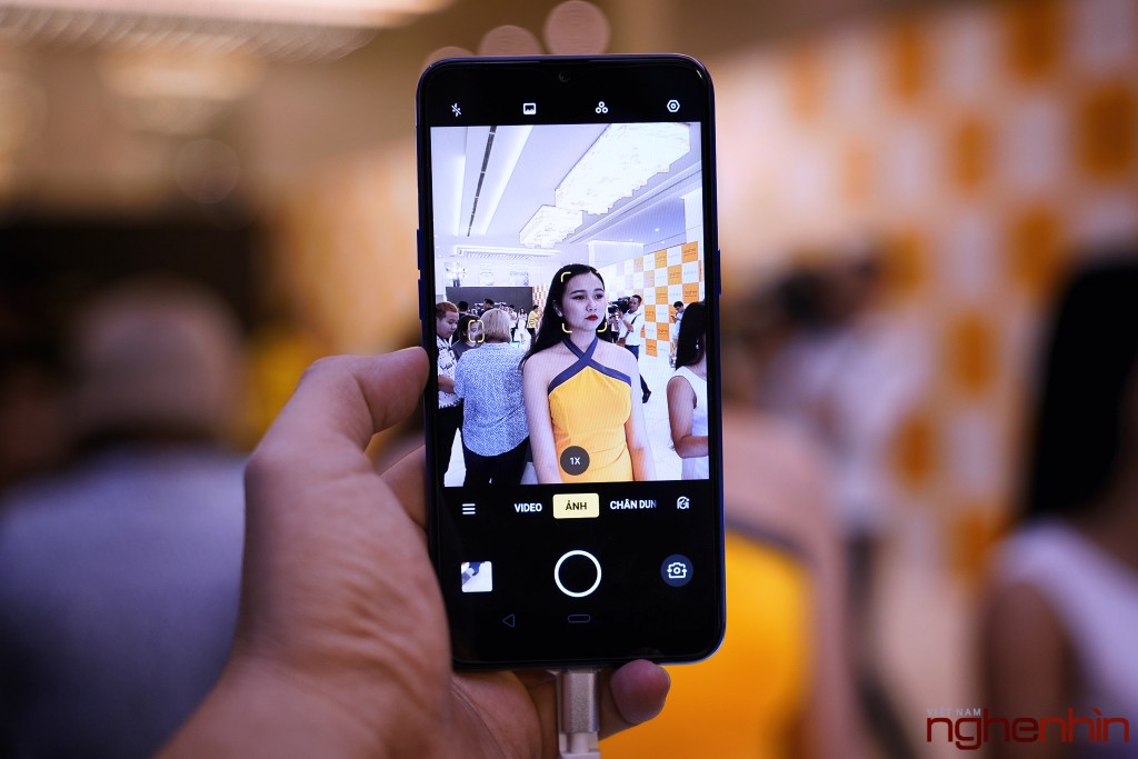 Realme 3 ra mắt thị trường Việt giá chỉ từ 3,99 triệu đồng ảnh 6