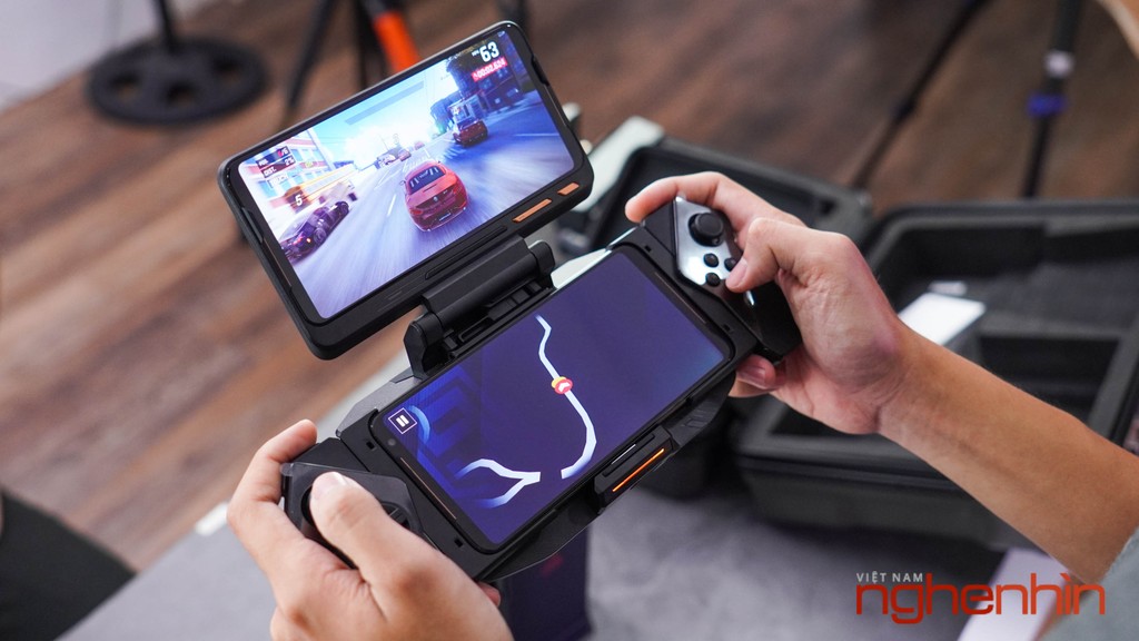 Khui vali phụ kiên Asus ROG Phone 2 Tencent Games giá 40 triệu tại Việt Nam ảnh 10