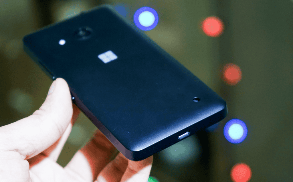 Bộ ảnh smartphone Lumia giá rẻ chạy Windows 10 ảnh 8