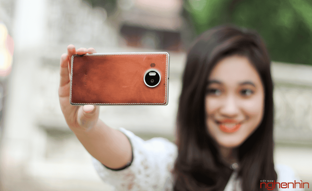 Thử “bắn phá” bằng camera của Lumia 950 XL ảnh 1