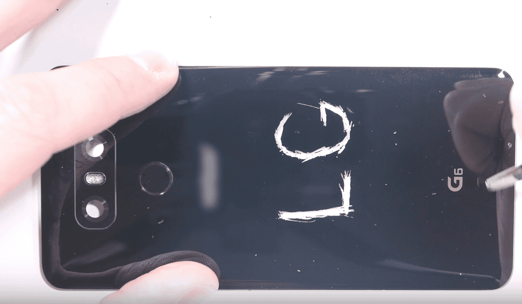 Video 'giải phẫu' và kiểm tra linh kiện flagship LG G6 ảnh 4