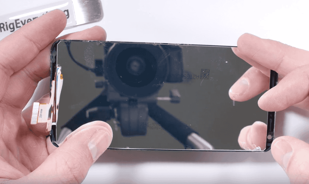 Video 'giải phẫu' và kiểm tra linh kiện flagship LG G6 ảnh 15