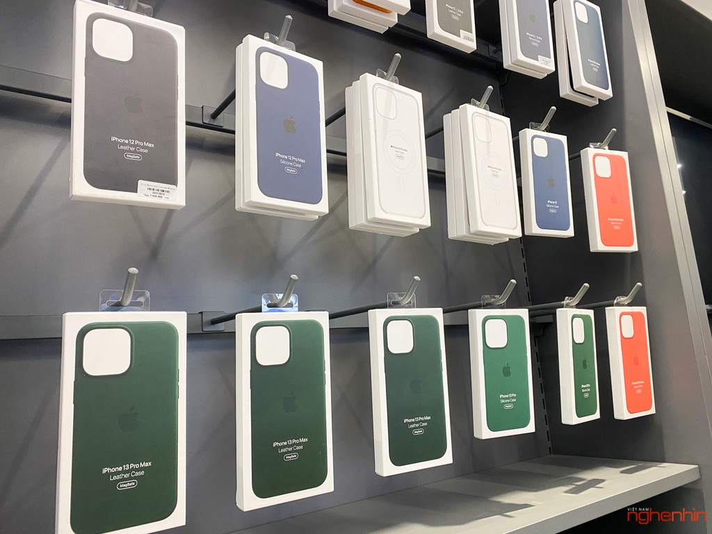 ShopDunk khai trương chuỗi 5 Apple Mono Store trong ngày mở bán iPhone 13 chính hãng ảnh 7