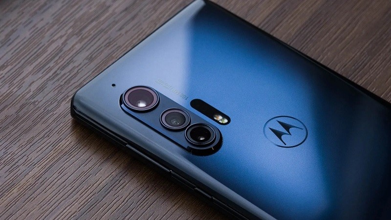 Trước giờ ra mắt, Motorola Edge S xác nhận thiết kế mặt lưng khủng ảnh 2