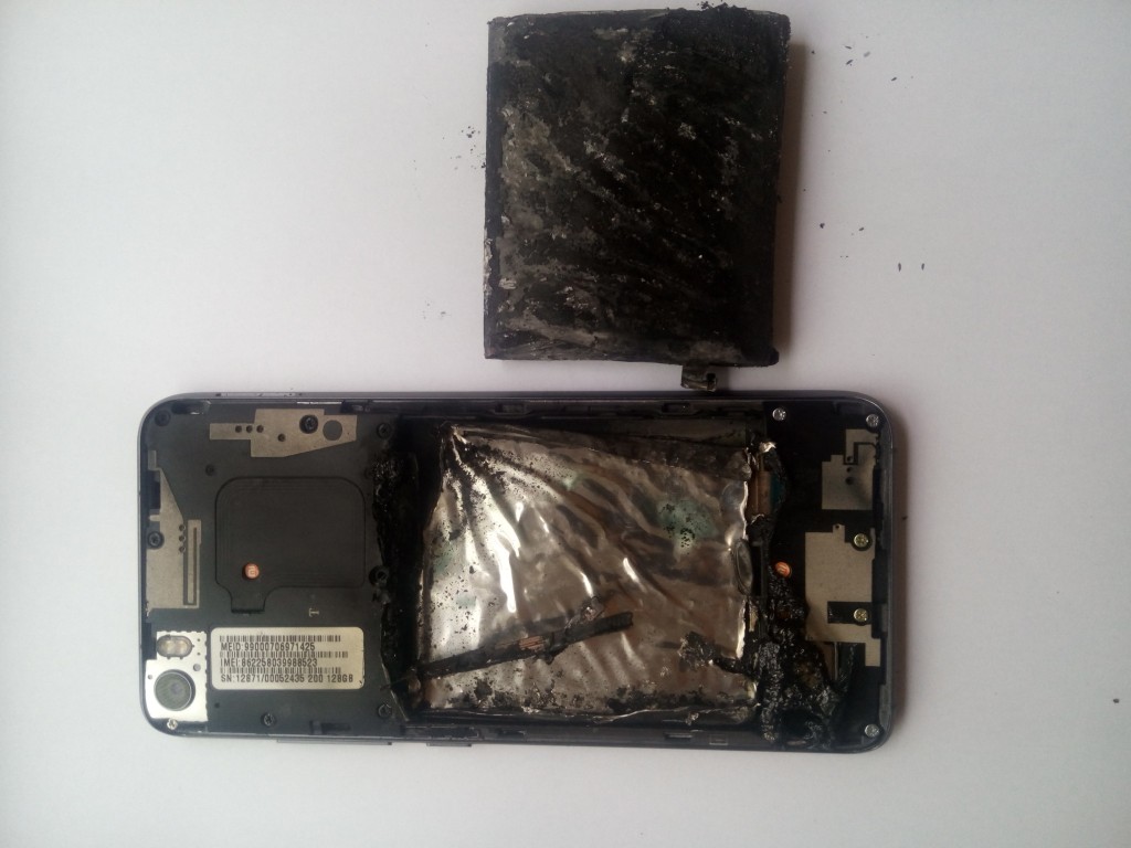 Smartphone Mi 5 Pro bốc cháy, Xiaomi từ chối trách nhiệm ảnh 3