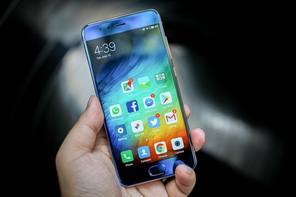 Đã 4 năm tuổi nhưng Xiaomi Mi 6 vẫn có hơn 2 triệu người sử dụng ảnh 1
