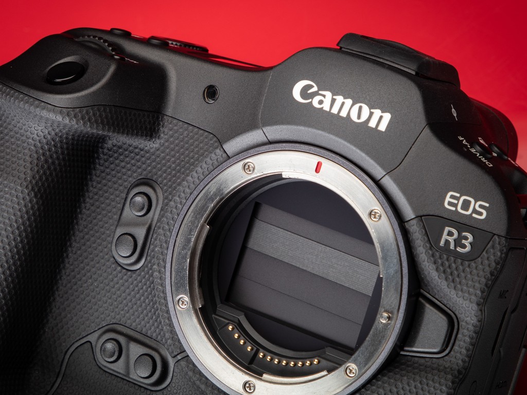 Canon EOS R3 ra mắt: cảm biến CMOS 24MP, Eye Control AF mới, giá 6.000 USD ảnh 1