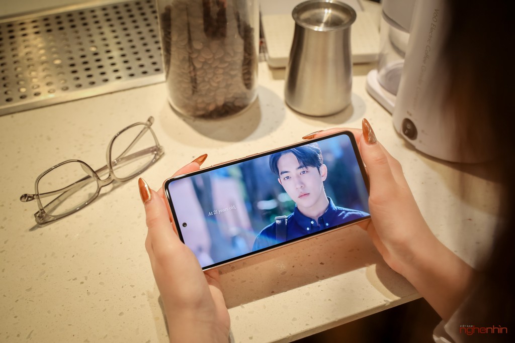 Đánh giá Samsung Galaxy A53 5G: phong độ ổn định đáng khen ngợi ảnh 3