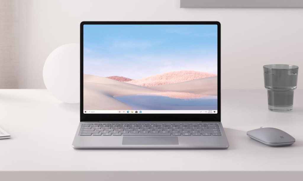 Surface Laptop Go giá 549 USD của Microsoft cạnh tranh với Chromebook ảnh 1