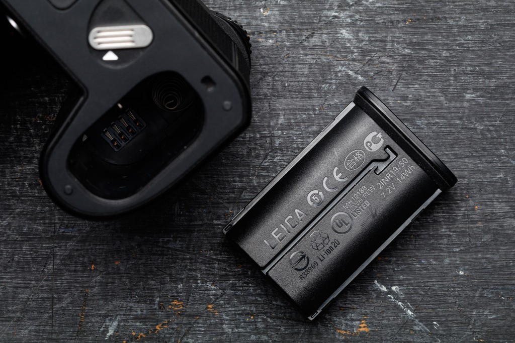 Leica SL2-S ra mắt: đánh đổi độ phân giải lấy độ nhạy sáng ảnh 20