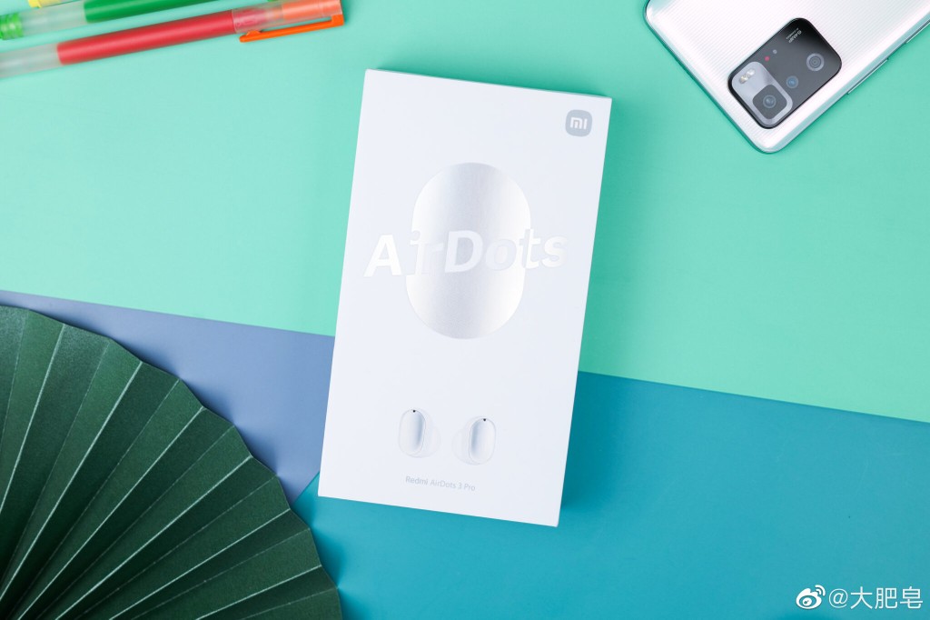 Redmi AirDots 3 Pro ra mắt: nhìn giống Pixel Buds, chống ồn chủ động, giá 46 USD ảnh 1