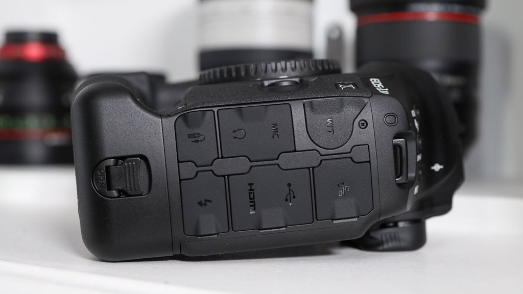 Canon EOS 1D X Mark III ra mắt: quay 4K60fps, ảnh 10-bit HEIF, giá dự kiến 6.000 USD ảnh 4