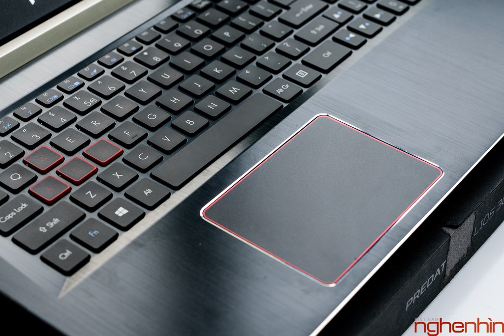 Mở hộp gaming laptop Acer Predator Helios 300: thiết kế cao cấp, hiệu năng tốt, giá 32 triệu ảnh 8