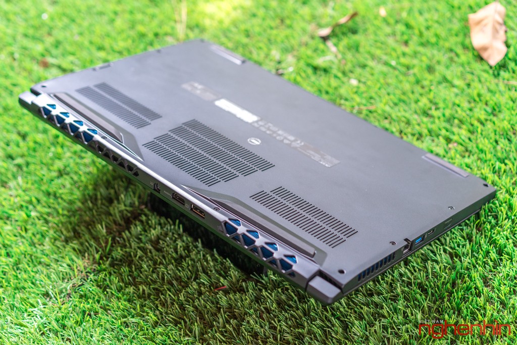 Trên tay Acer Predator Triton 700: gaming laptop chuẩn Max-Q, giá 90 triệu ảnh 3