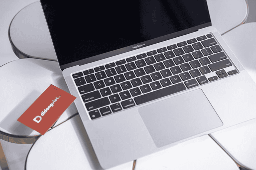 MacBook Air M1 2020 bất ngờ về giá dưới 24 triệu, hút hàng dịp cuối tuần ảnh 4