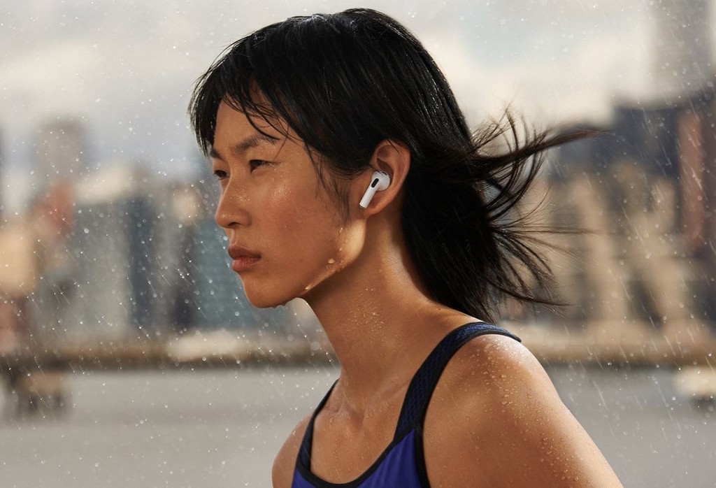 Apple công bố AirPods 3: AirPods Pro phiên bản earbuds, giá 179 USD ảnh 2