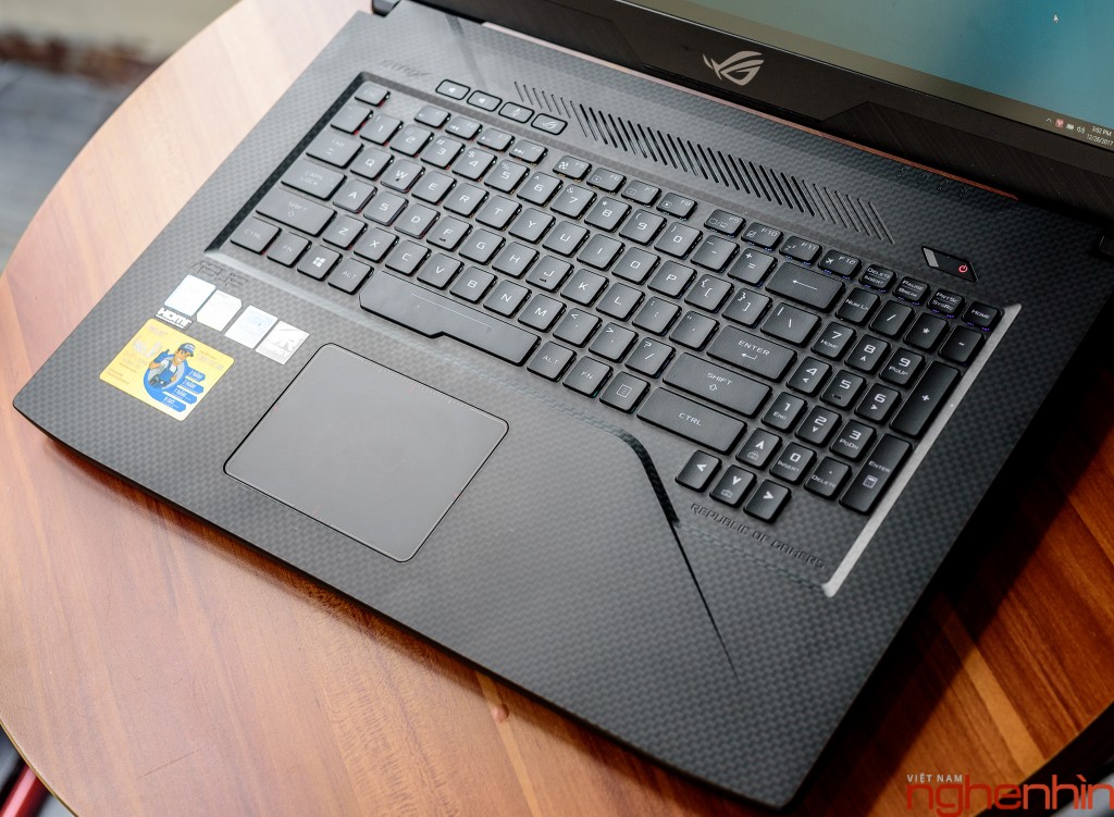 Đánh giá laptop Asus ROG Strix GL703VM Scar Edition: tốt gỗ tốt cả nước sơn ảnh 7