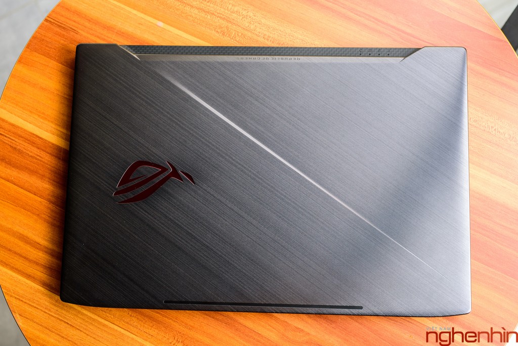 Đánh giá laptop Asus ROG Strix GL703VM Scar Edition: tốt gỗ tốt cả nước sơn ảnh 4