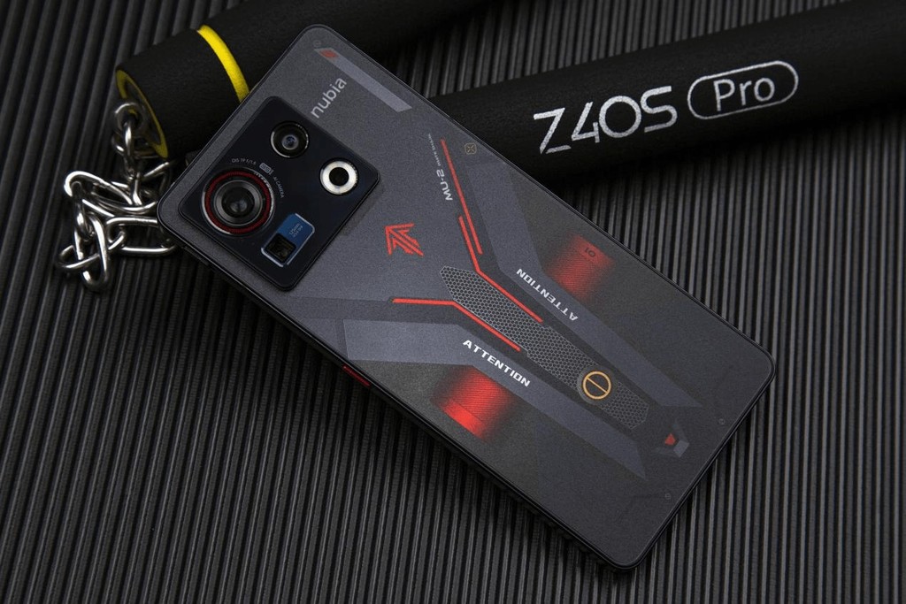 Nubia Z40S Pro ra mắt: smartphone Snapdragon 8+ Gen 1 rẻ nhất thế giới ảnh 8