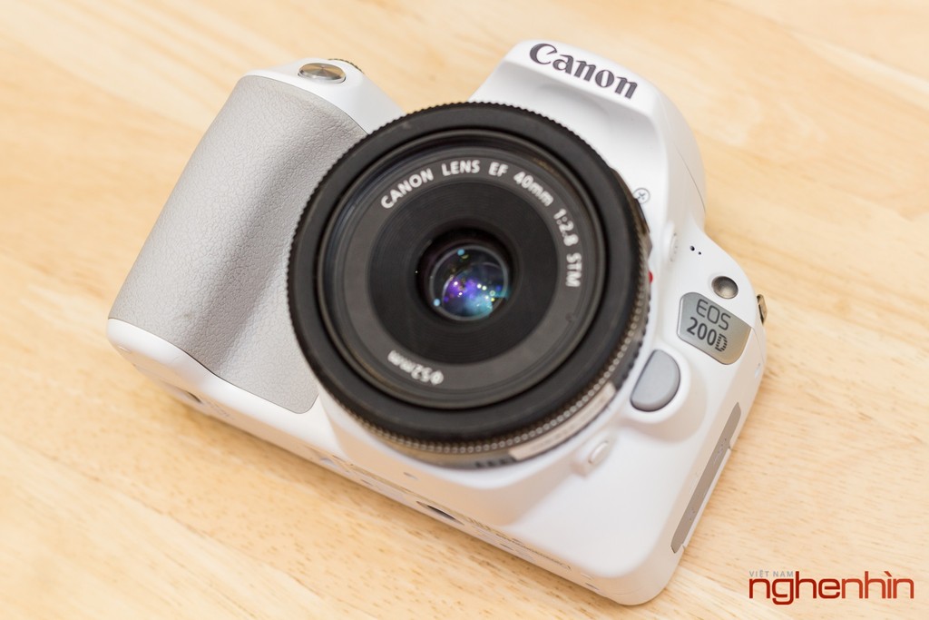 Xem kỹ và nhận xét nhanh về Canon 200D: vượt xa 100D! ảnh 4