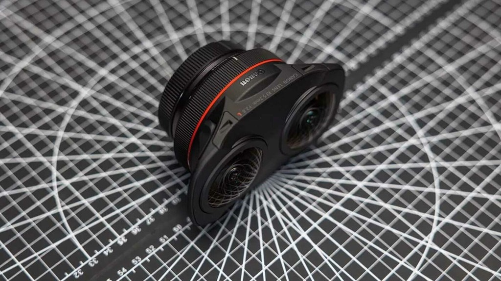 Canon ra mắt ống kính EOS R mắt cá kép để tạo nội dung 3D VR ảnh 3