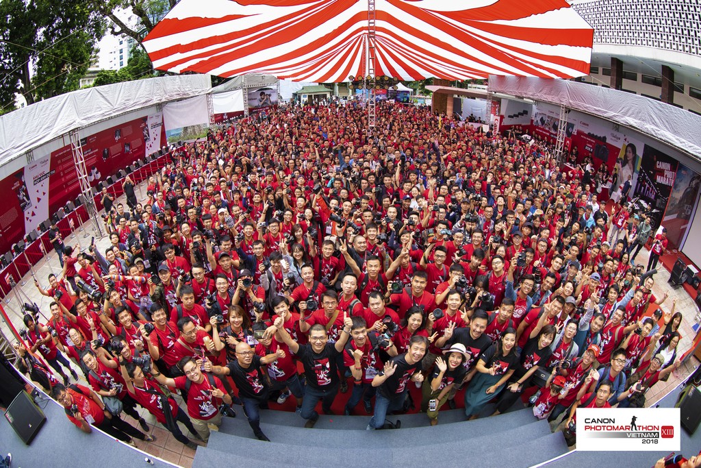 Canon PhotoMarathon 2018 tại Hà Nội 'Sống vì điều mình yêu' thu hút hơn 3,800 người tham gia  ảnh 1