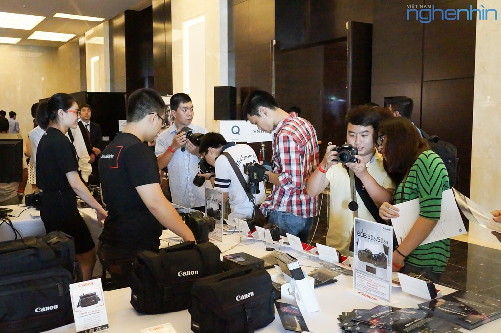 1.000 người tham dự trải nghiệm máy ảnh Canon EOS 5Ds, 5Ds R tại Hà Nội ảnh 3