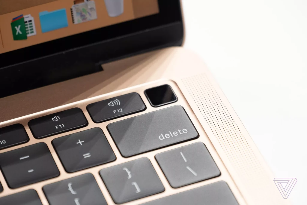 Chip T2 có thể ngăn chặn tin tặc nghe trộm qua micro MacBook ảnh 1