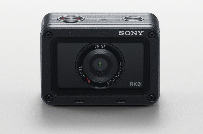 Sony ra mắt RX0: action camera cao cấp trang bị ống kính Zeiss ảnh 1