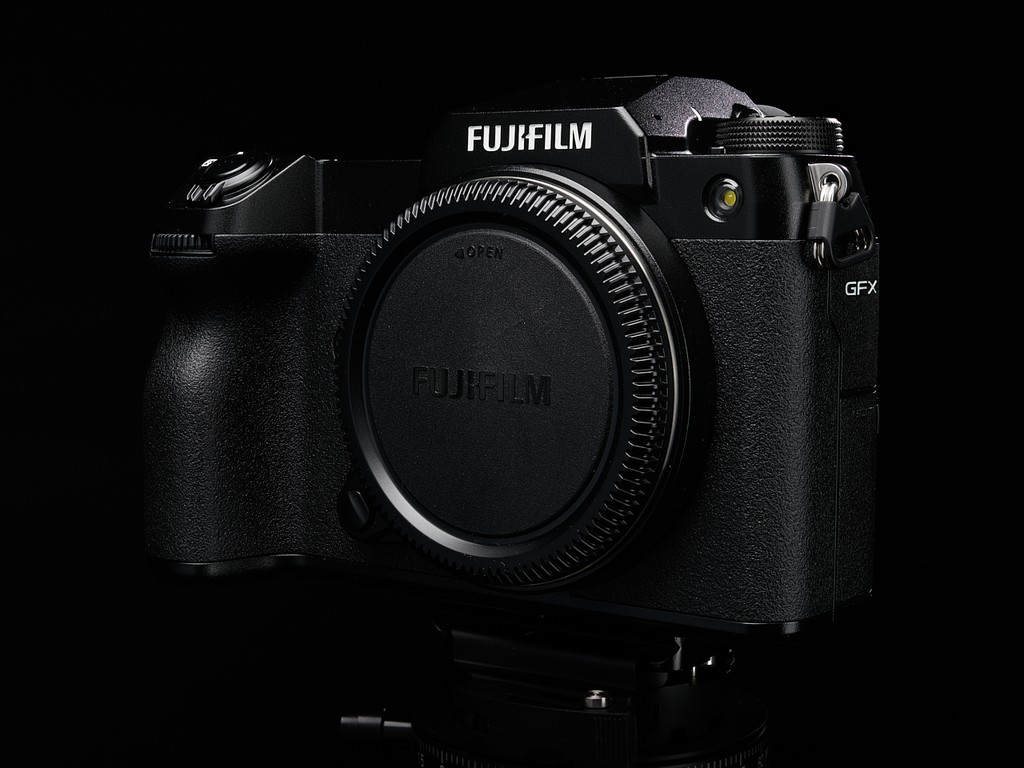 Fujifilm GFX 100S ra mắt; Cảm biến 102MP trong thân hình nhỏ gọn ảnh 20