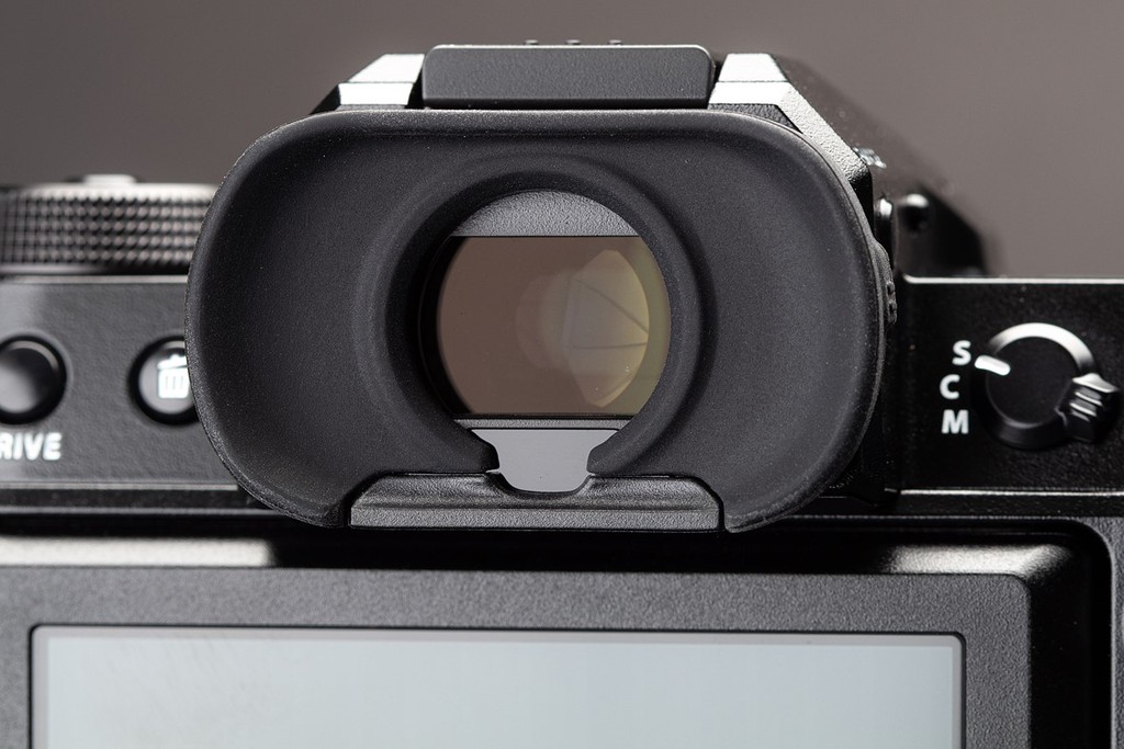 Fujifilm GFX 100S ra mắt; Cảm biến 102MP trong thân hình nhỏ gọn ảnh 22