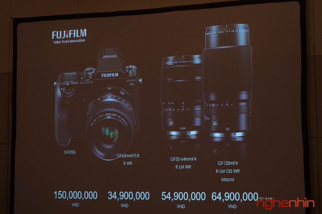 Ra mắt Fujifilm GFX 50S