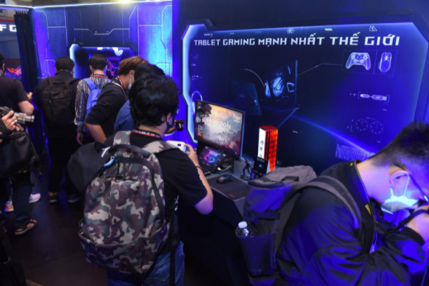 ASUS ROG ra mắt thị trường với loạt Laptop Gaming sử dụng CPU Intel Core thế hệ 12 giá từ 28 triệu ảnh 4