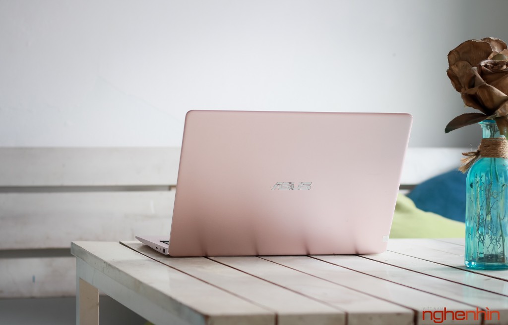 Đánh giá laptop siêu nhẹ siêu bền Asus Zenbook UX331 giá 30 triệu ảnh 3