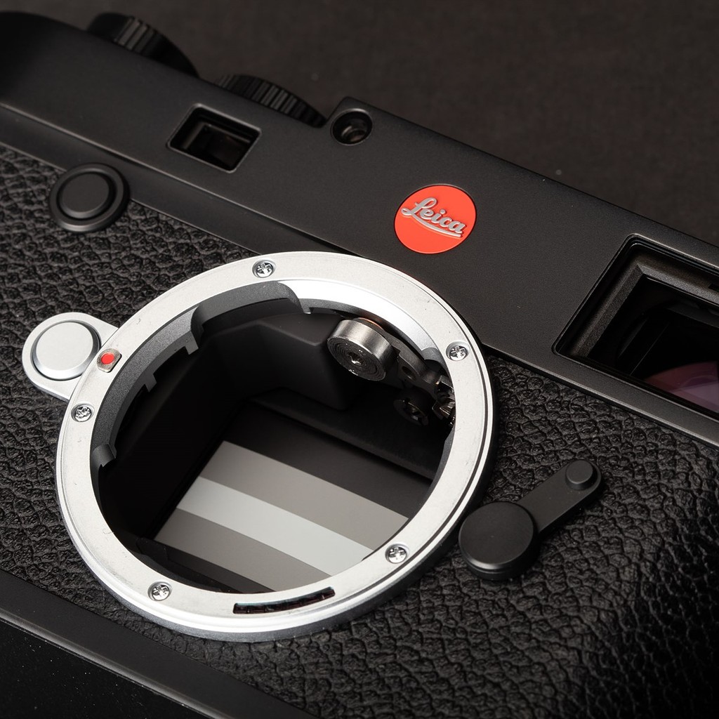 Leica M10-R ra mắt: cảm biến 40MP, màn trập im lặng, giá 8.295 USD ảnh 6