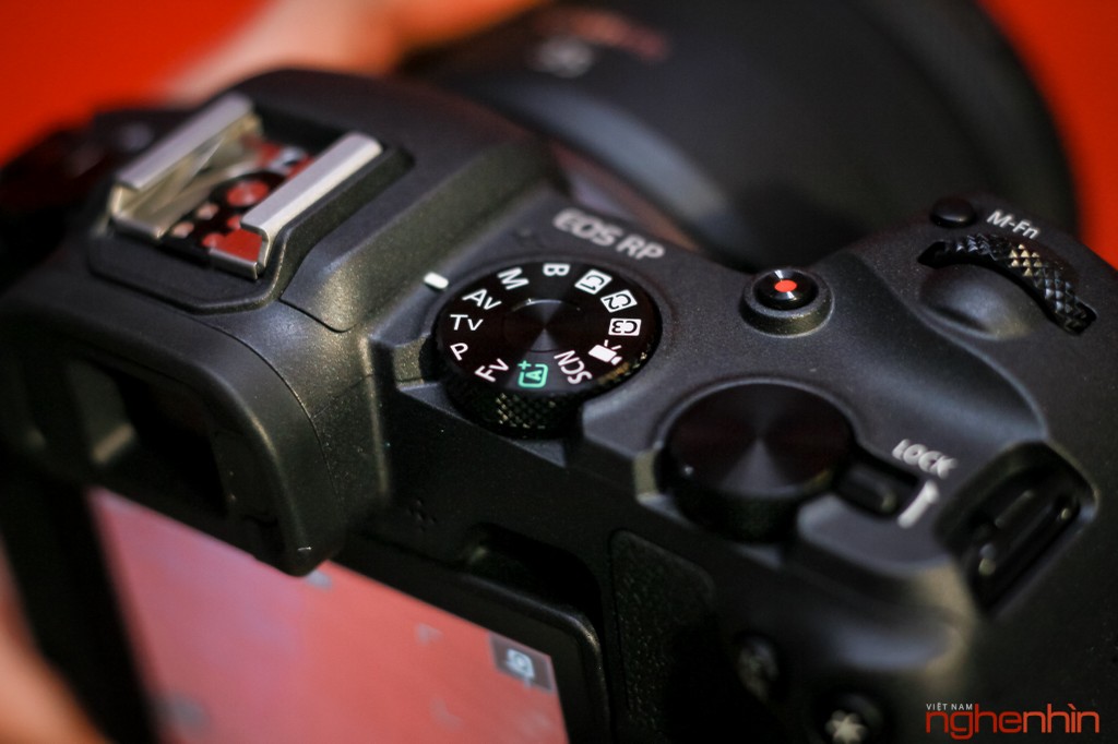 Máy ảnh full-frame Canon EOS RP về Việt Nam giá từ 38 triệu đồng ảnh 8